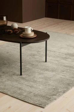 Ellos Viskosmatta Mesa